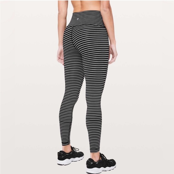 Lululemon Wunder Under High-Rise Tight 25" *Luxtreme
Hype Stripe Black W… - Picture 5 of 16